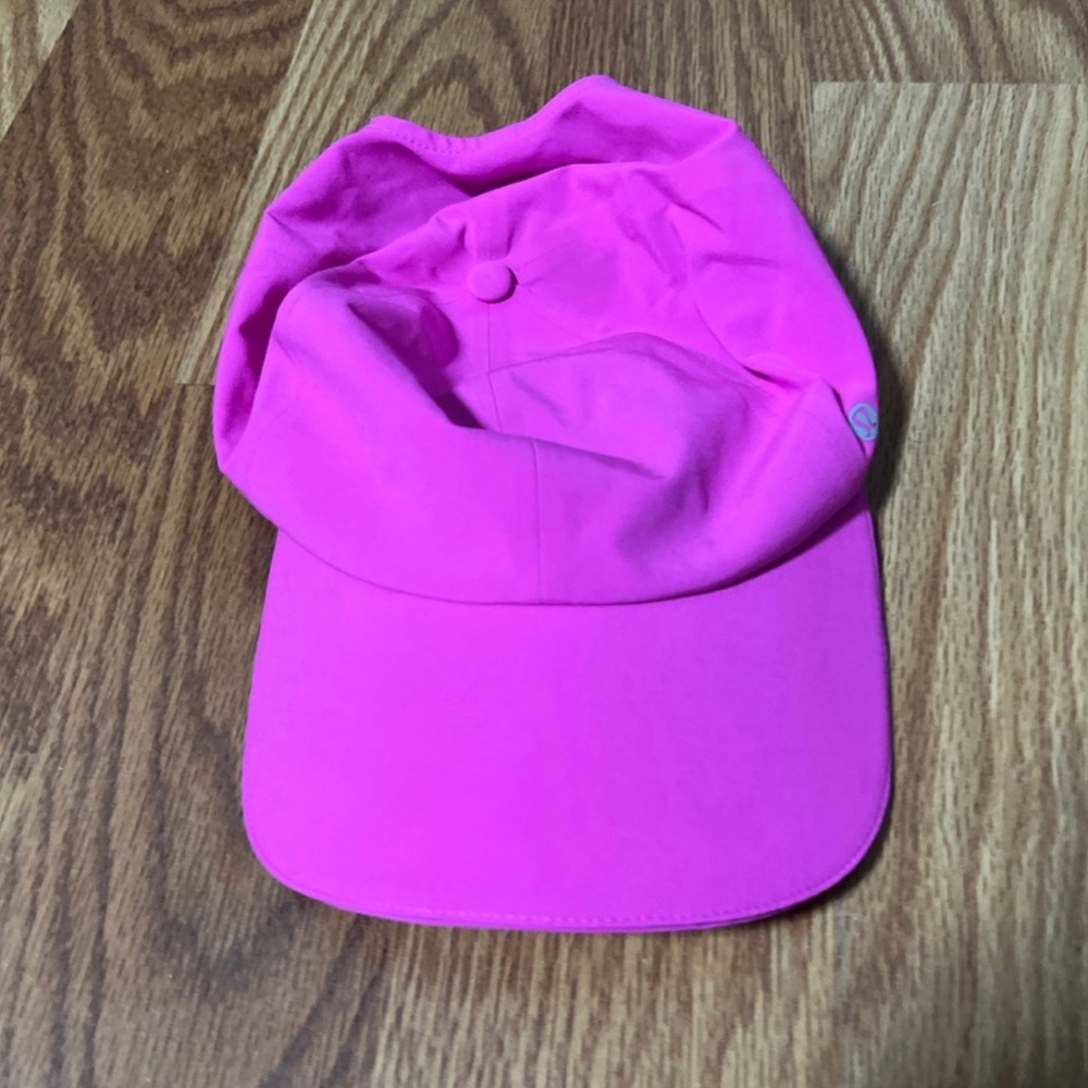 Lululemon fast and free run hat